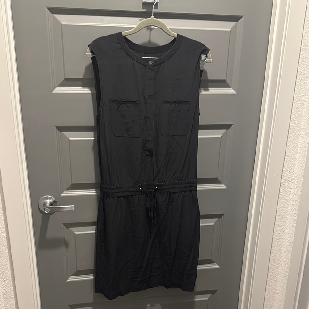 Theory Casual Black Sleeveless Dress